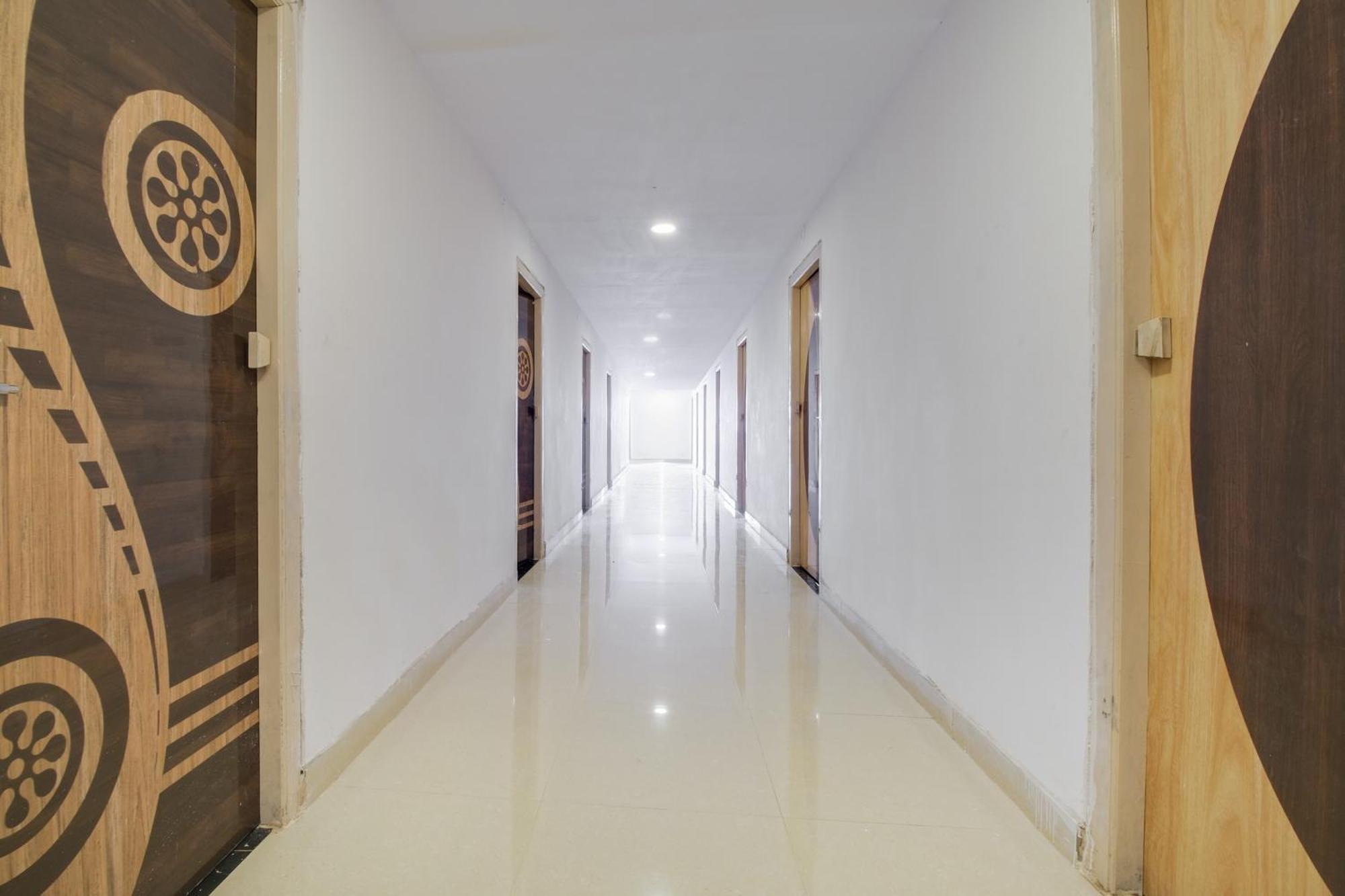 Hotel O Surya Prabha Kurmannapalem Exterior foto