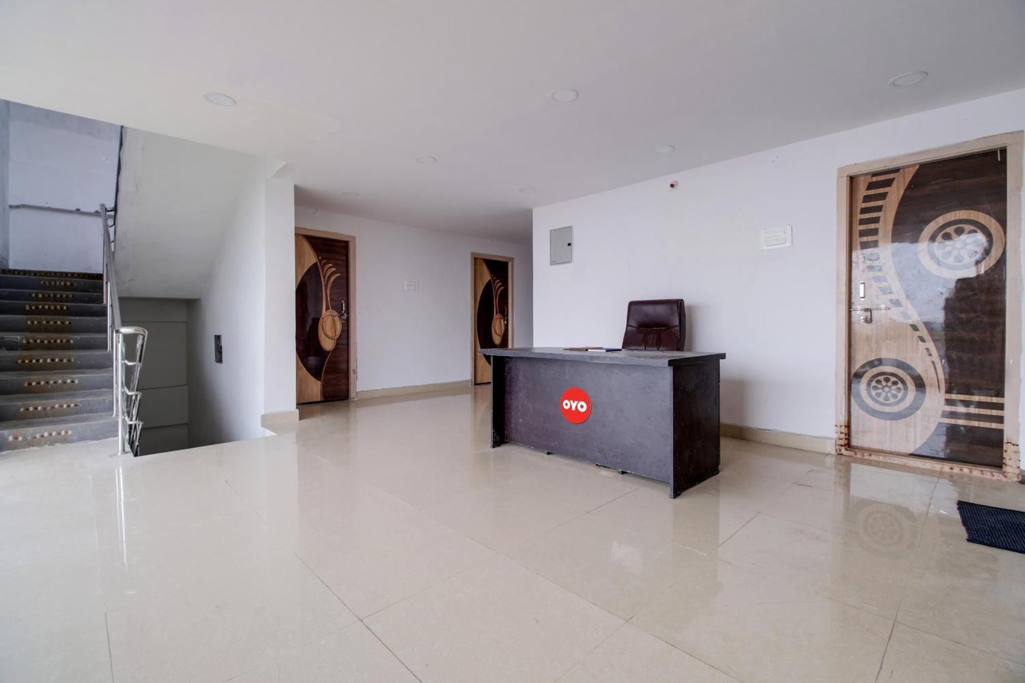 Hotel O Surya Prabha Kurmannapalem Exterior foto